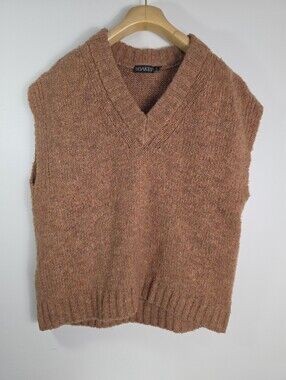 SOAKED Knit V-Neck Sleeveless Sweater Vest in Rust
